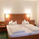Отель Hotel-restaurant Roter Ochsen