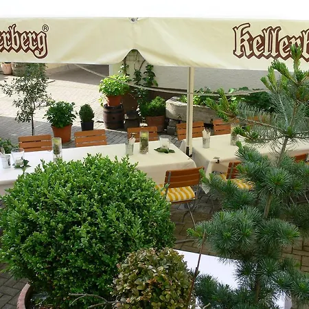 Hotel-restaurant Roter Ochsen 호텔