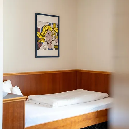 فندق Hotel-restaurant Roter Ochsen Lauchheim