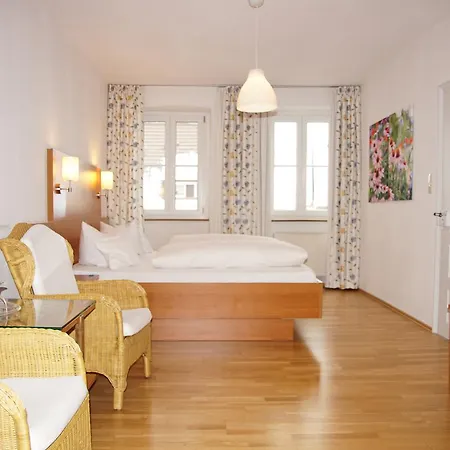 호텔 Hotel-restaurant Roter Ochsen 라우하임